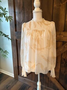 Elie Tahari Cream Printed Smocked Yoke Blouse